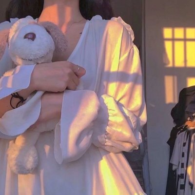 傅总又双叒孕吐了